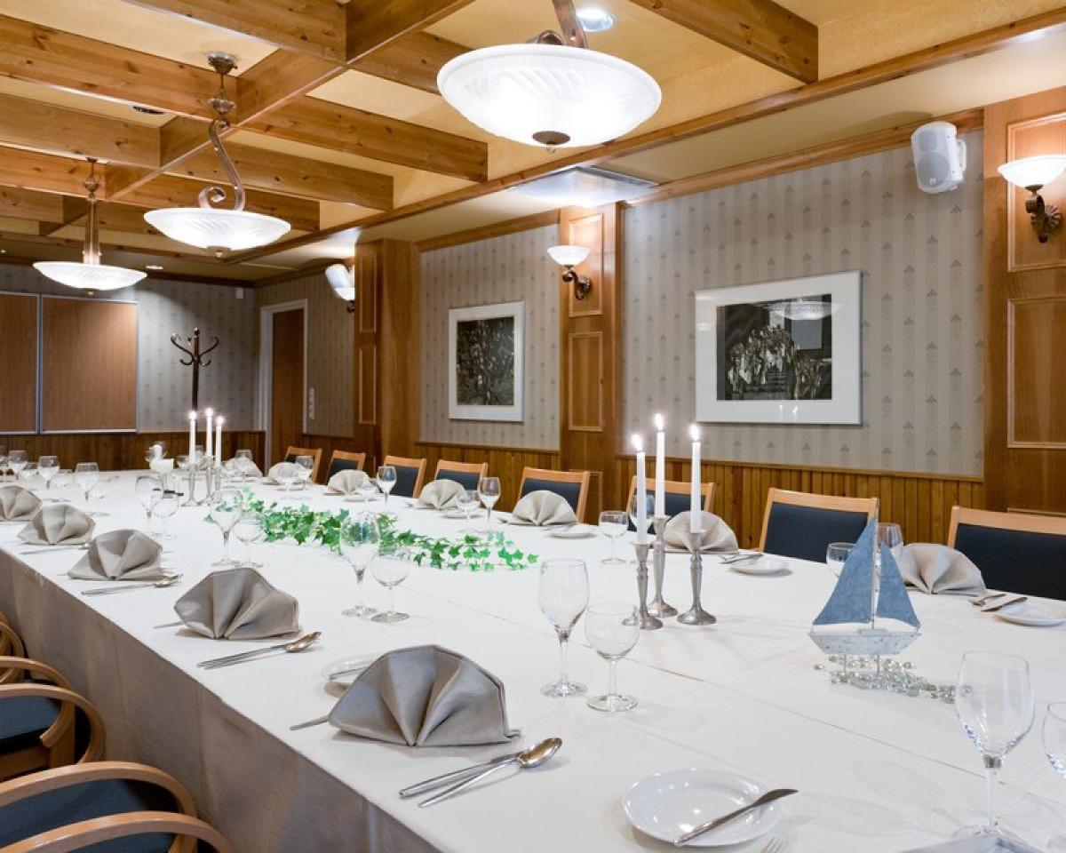 Ravintola Savonia Kokoustilat Ja Kokouspaketit Kuopio